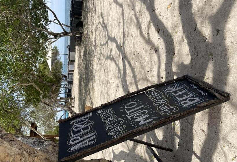 فندق Sabai Beach