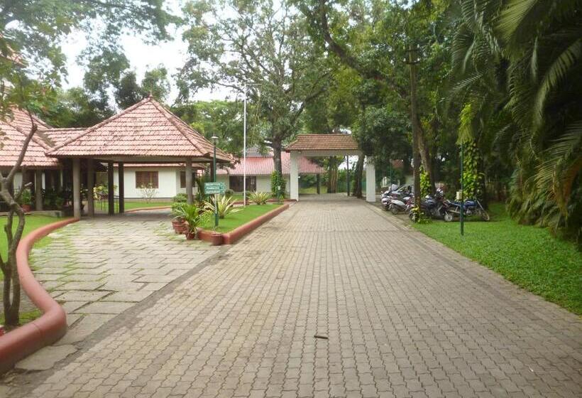 Ktdc Kumarakom Gateway Resort