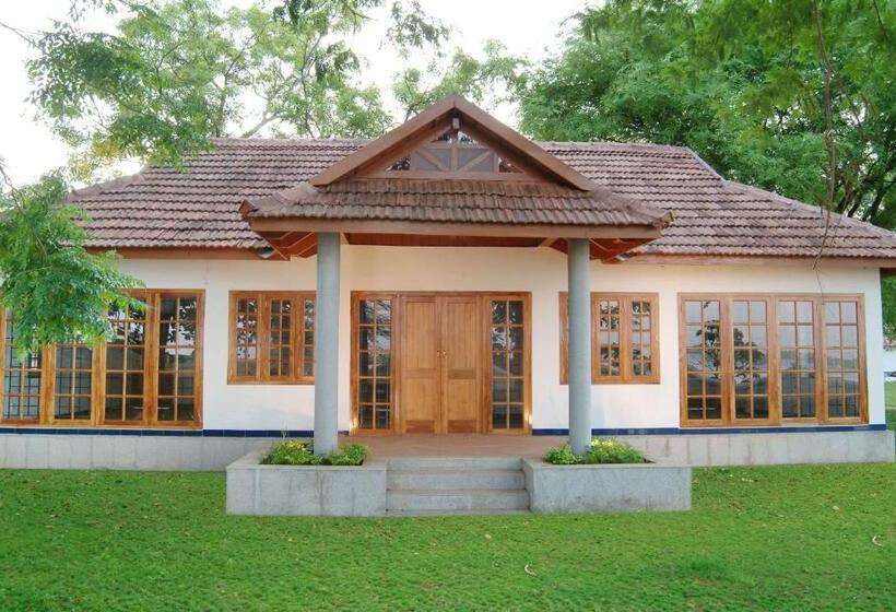 Ktdc Kumarakom Gateway Resort