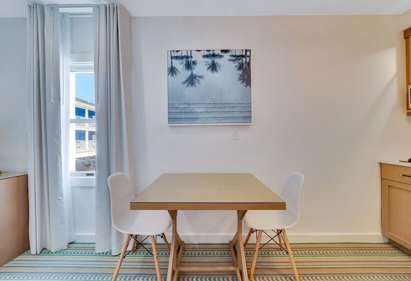 فندق على الطريق Mahalo Cape May