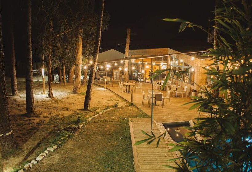 منتجع Bukubaki Eco Surf