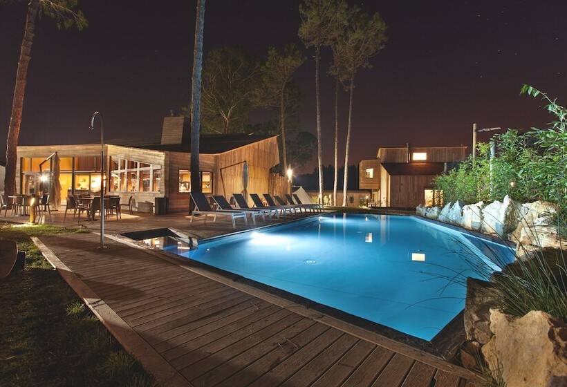 منتجع Bukubaki Eco Surf