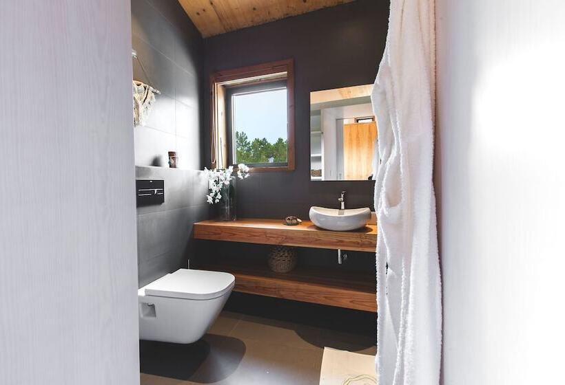 منتجع Bukubaki Eco Surf