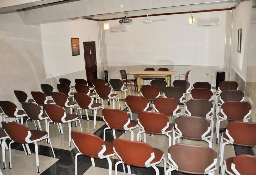 ホテル Swissgha Homes Christian Retreat & Hospitality Centre