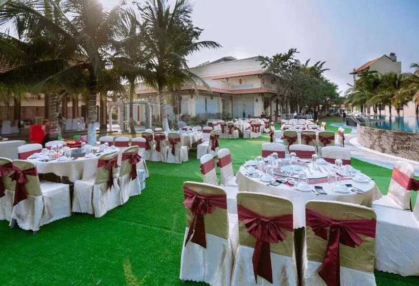 Ha Tien Xua Hotel & Resort