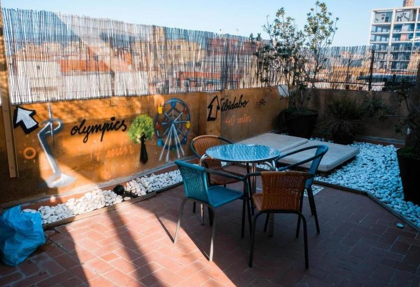 Happy People Ramblas Harbour Apartments