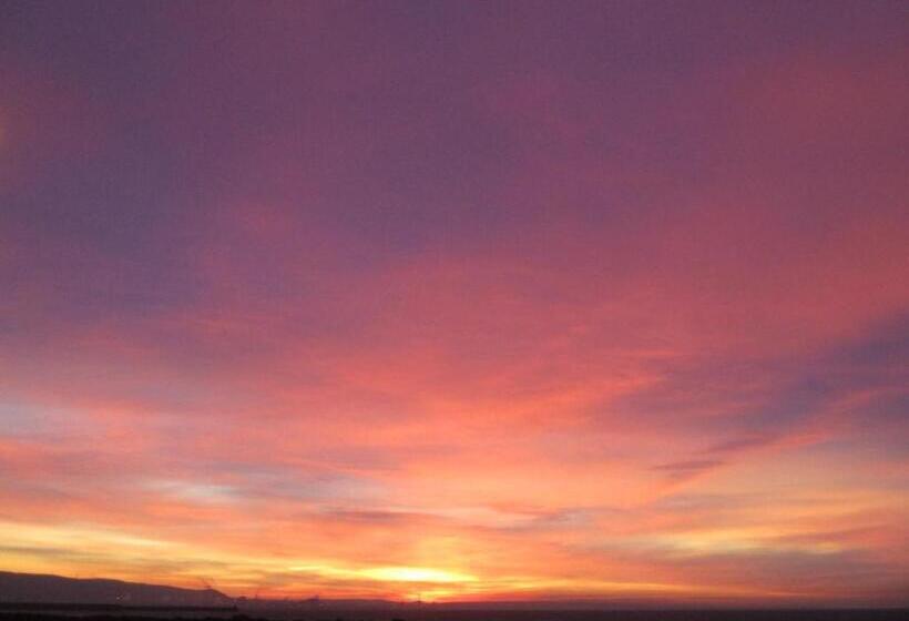 Bed and Breakfast Beachcomber