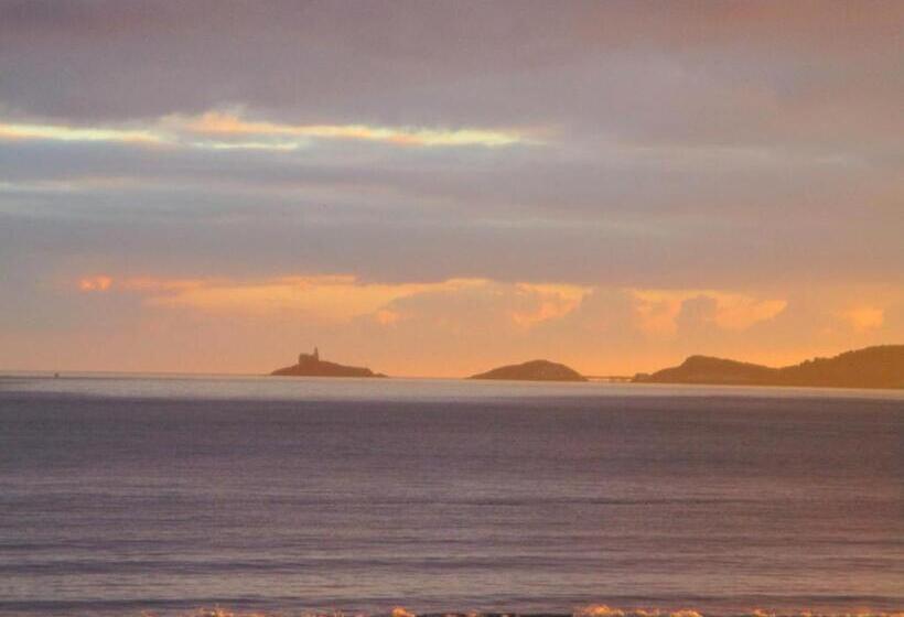 Bed and Breakfast Beachcomber