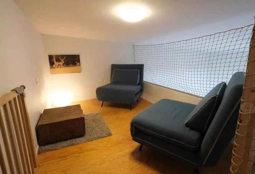 Aamiaismajoitus (B&B) Maison D'hôtes Cerf'titude