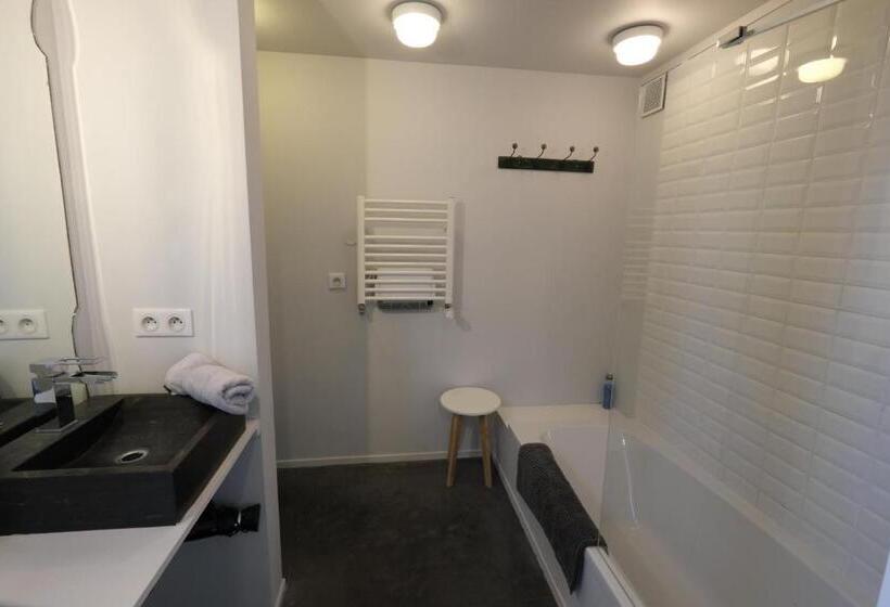 مبيت وإفطار Maison D'hôtes Cerf'titude