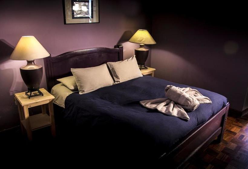 تختخواب و صبحانه York Vintage