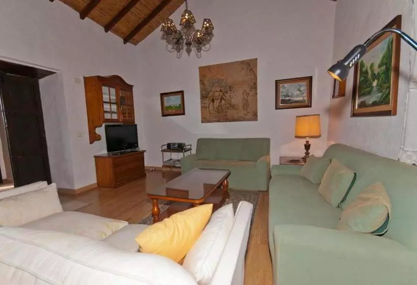 Cuevas Morenas