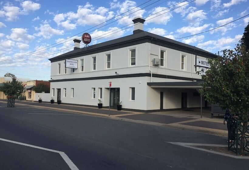 Finley Country Club Hotel Motel