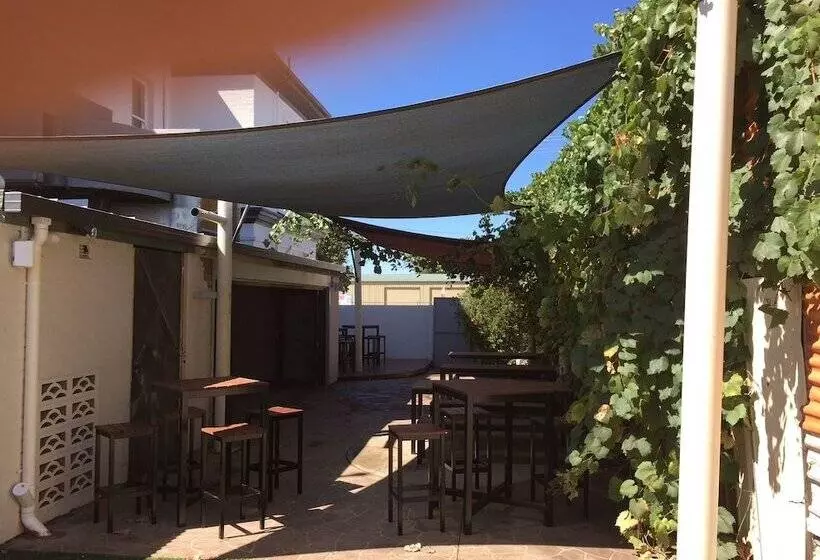 Finley Country Club Hotel Motel