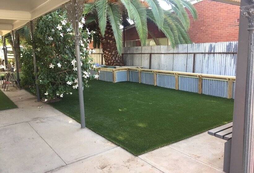 Finley Country Club Hotel Motel