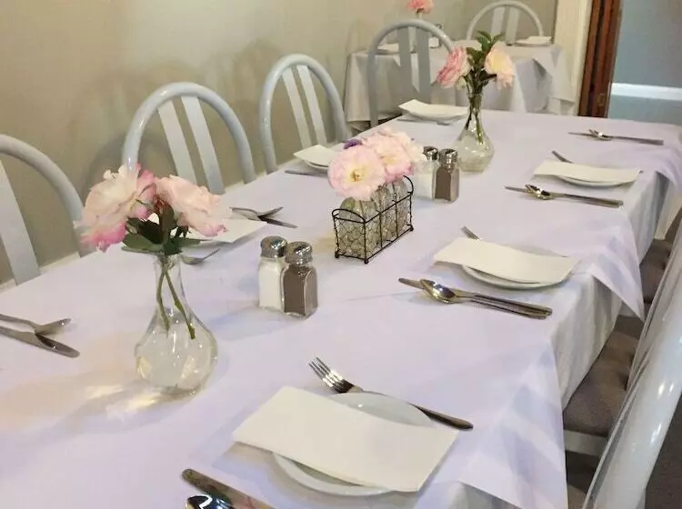 Finley Country Club Hotel Motel