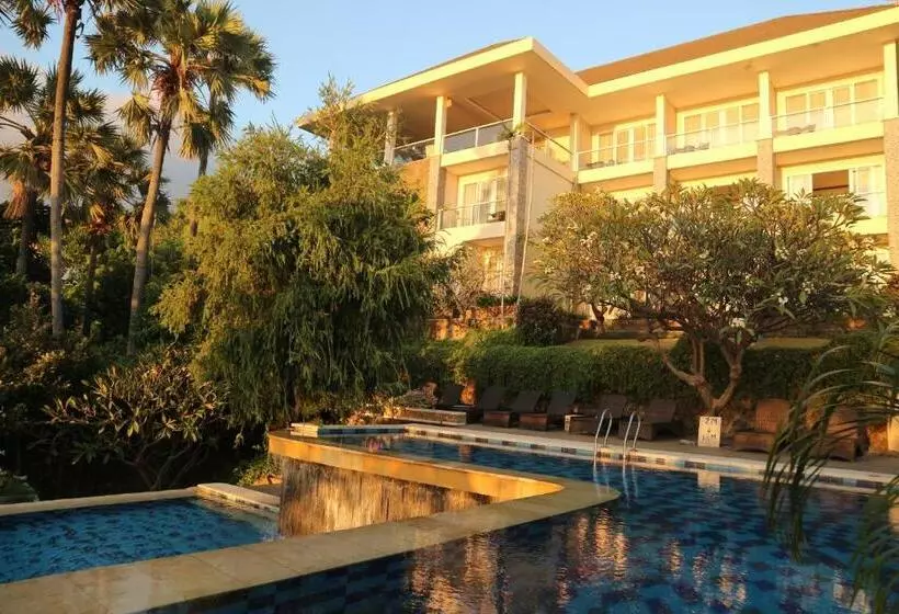 ホテル Amed Dream Ibus Beach Club