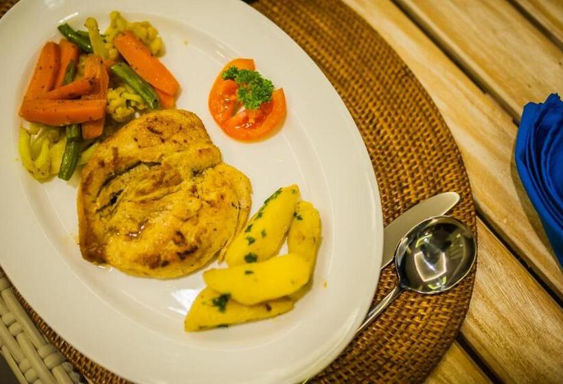 ホテル Amed Dream Ibus Beach Club