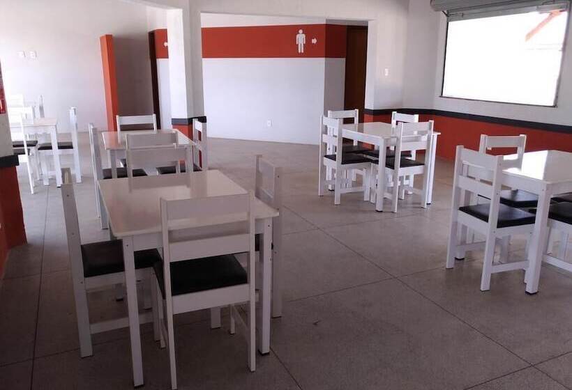 בית מלון כפרי Avenida