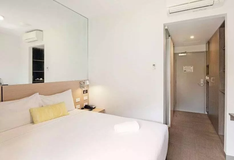 ホテル Ibis Darwin Airport