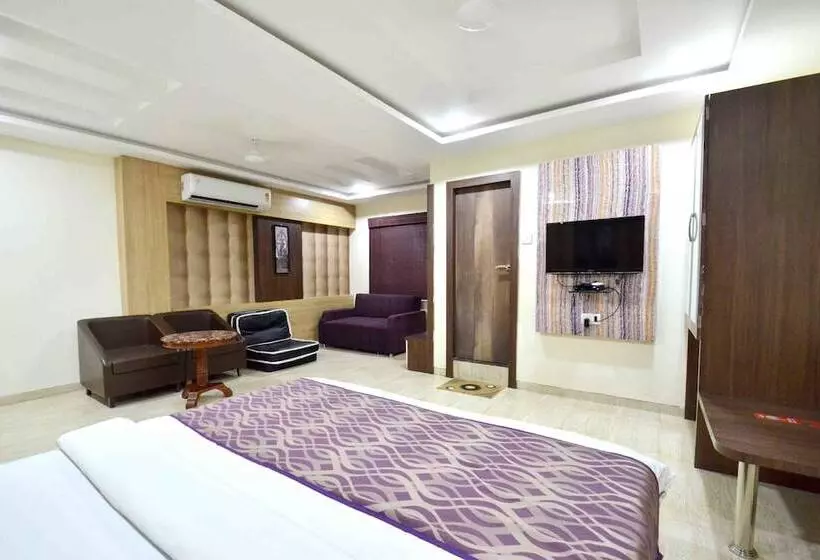 هتل Fab Prashant Deluxe