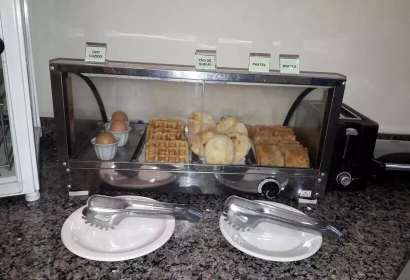 Hotelli Gran Fenícia Marechal