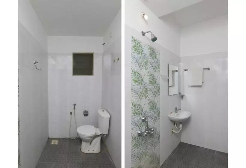 ホテル Maruthi Residency
