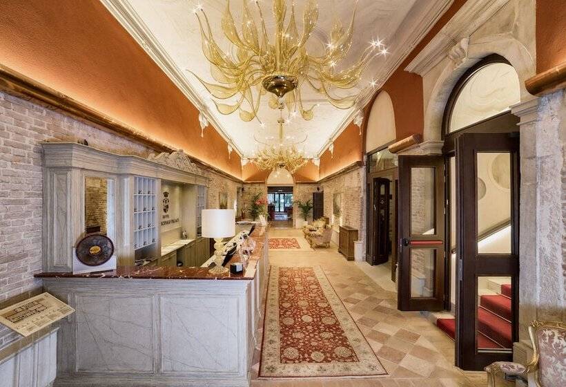 Отель Nani Mocenigo Palace