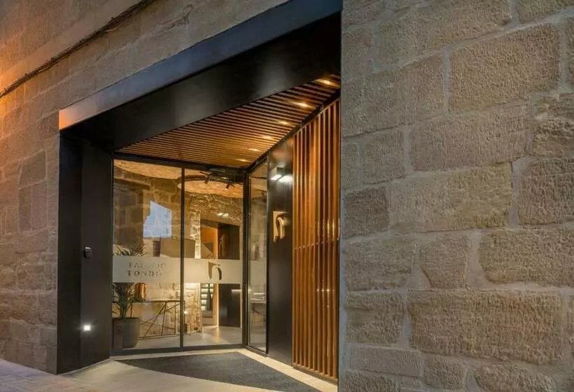 Hotelli Palacio Tondon, La Rioja Brinas, Autograph Collection