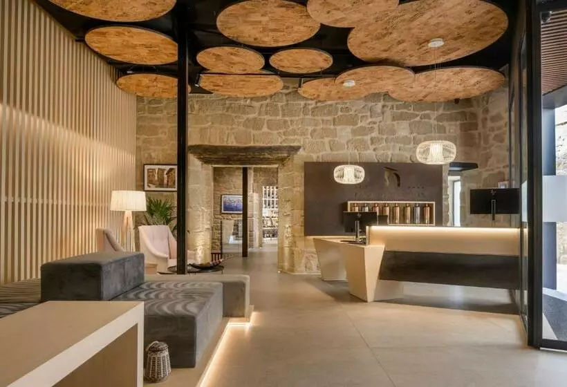 Hotelli Palacio Tondon, La Rioja Brinas, Autograph Collection