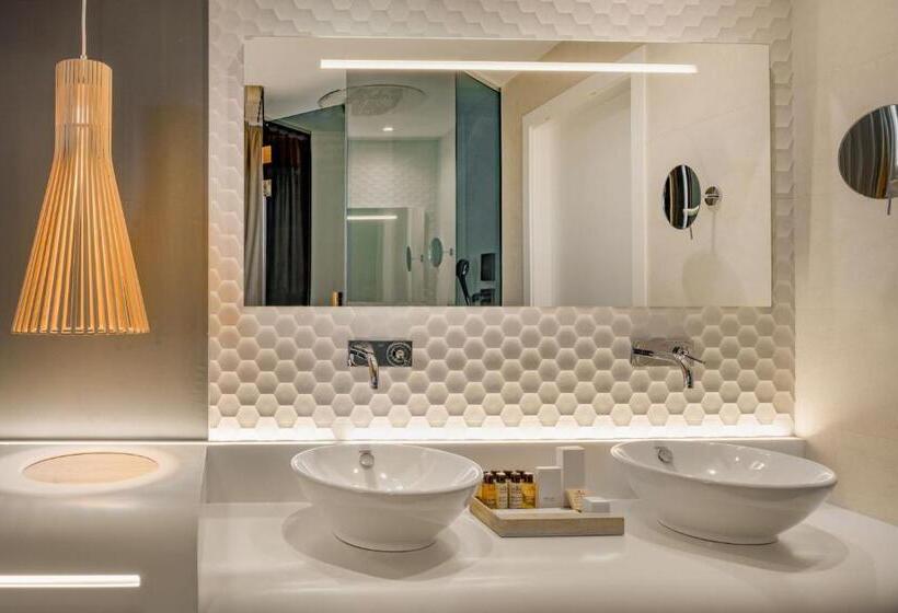 هتل Palacio Tondon, La Rioja Brinas, Autograph Collection