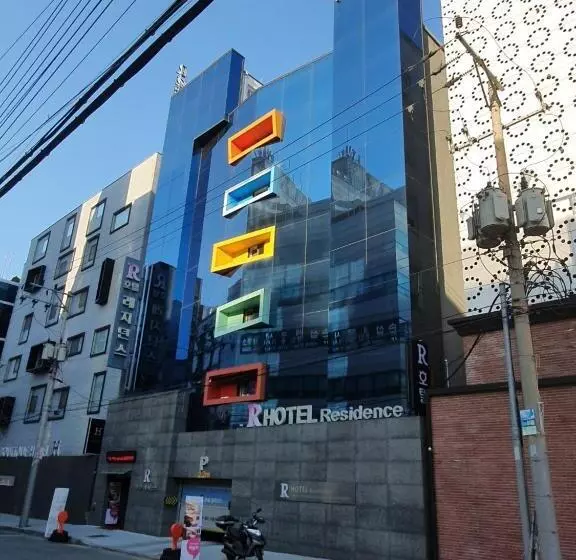 مُتل Residence Hotel R