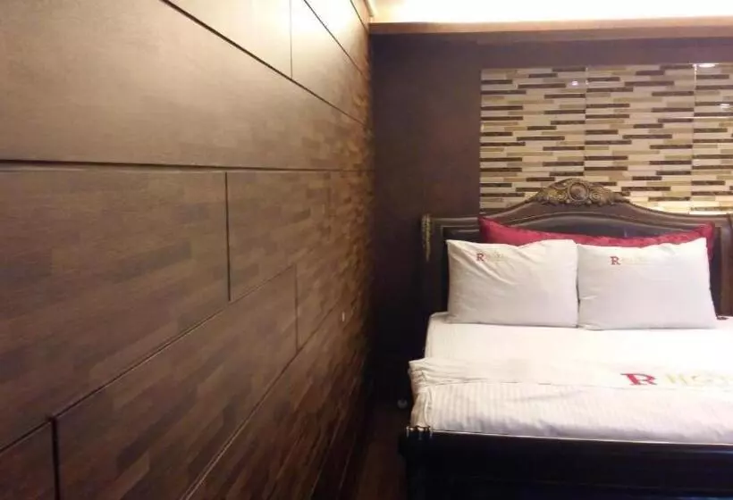 مُتل Residence Hotel R