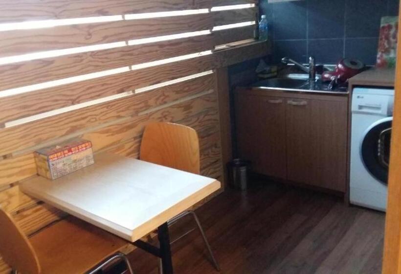 מוטל Residence Hotel R