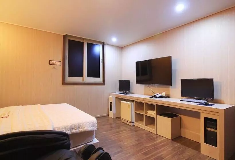 مُتل Residence Hotel R