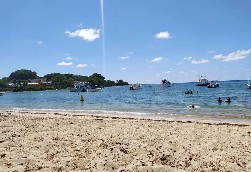 اقامتگاه Beautiful House With Private Pool In Mauritius
