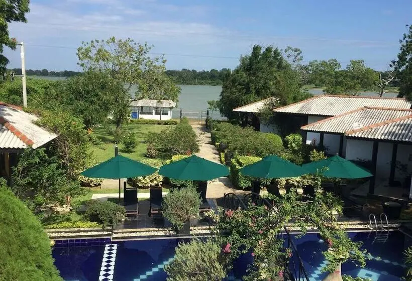 Flower Garden Resort