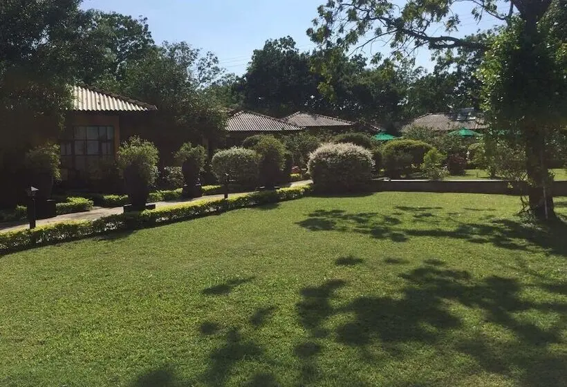 Flower Garden Resort