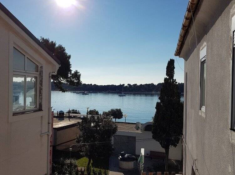 Hostel Timun   Adults Only