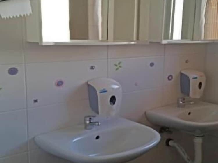 Hostel Timun   Adults Only