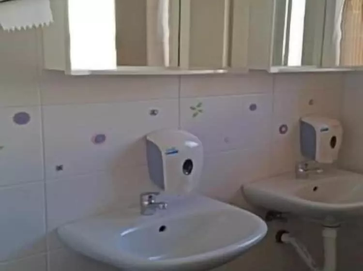 Hostel Timun   Adults Only
