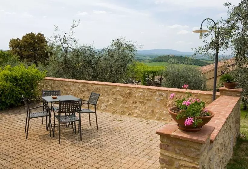 ホテル Antico Borgo Poggiarello