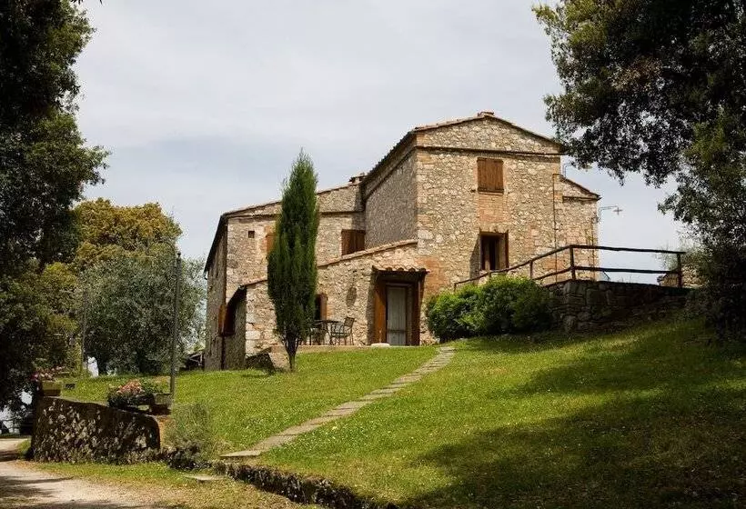 ホテル Antico Borgo Poggiarello