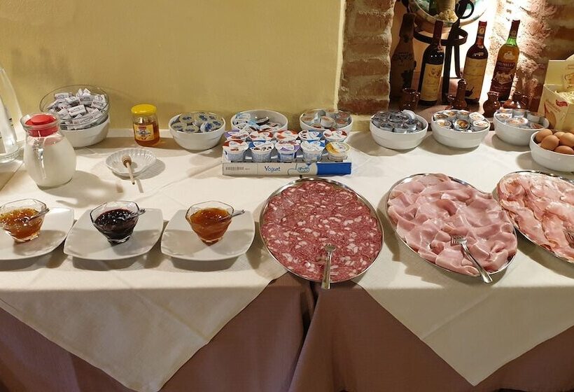 בית מלון כפרי Antico Borgo Poggiarello