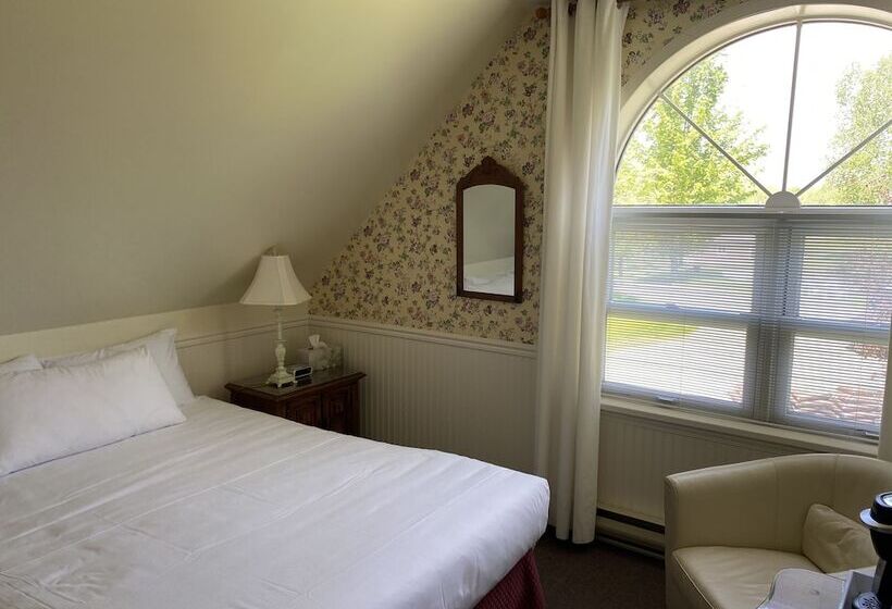 Отель Auberge Le Tricorne