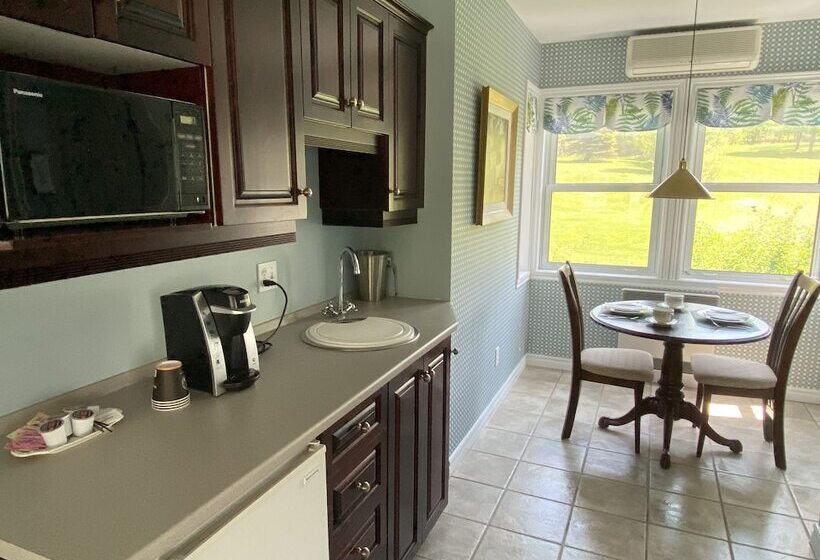 Отель Auberge Le Tricorne