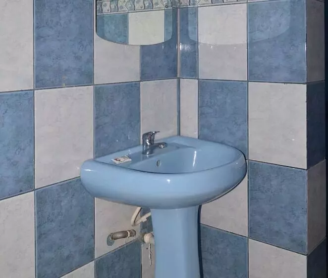 هتل Blue Towers