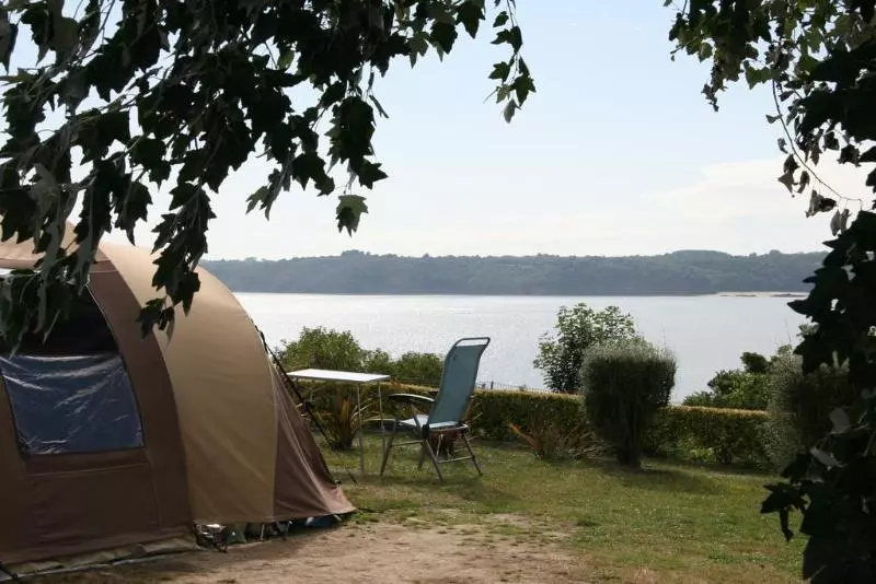 ホテル Camping Le Chatelet