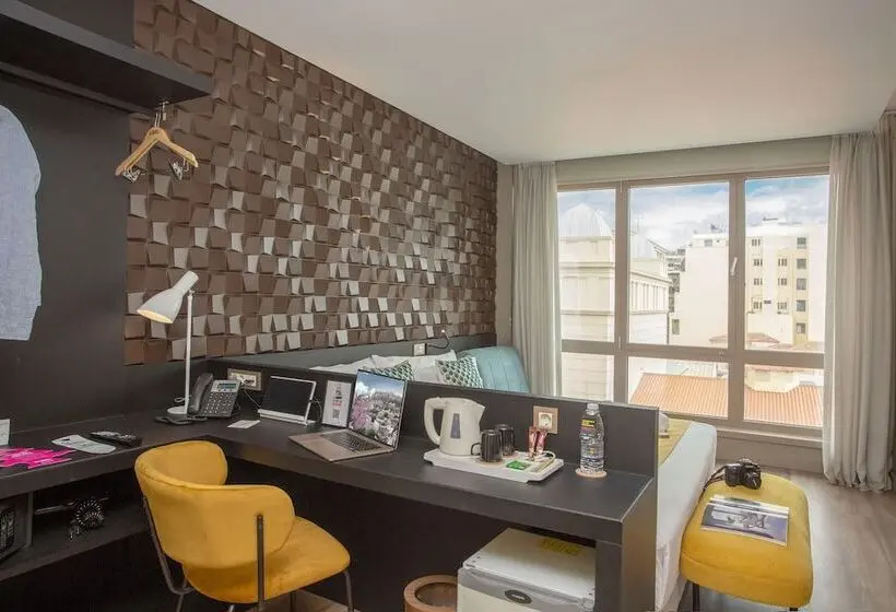 ホテル Casual Kubic Athens