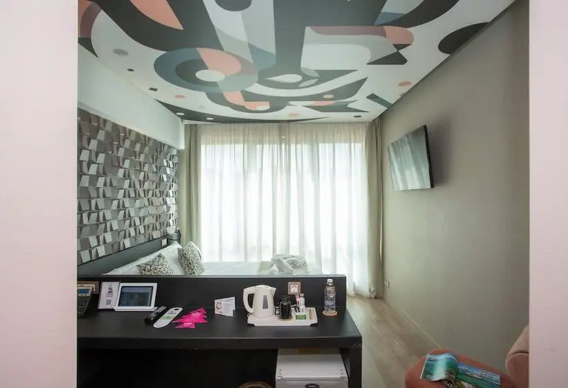 ホテル Casual Kubic Athens